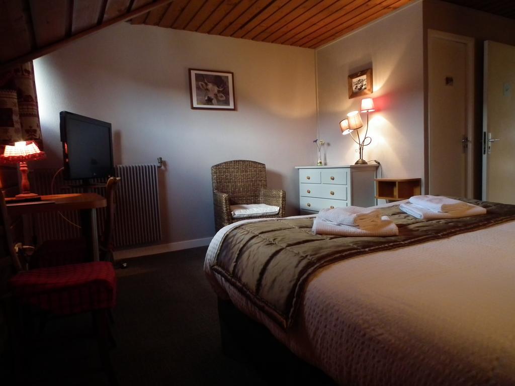 Hotel De L'Aviation La Bourboule Eksteriør bilde